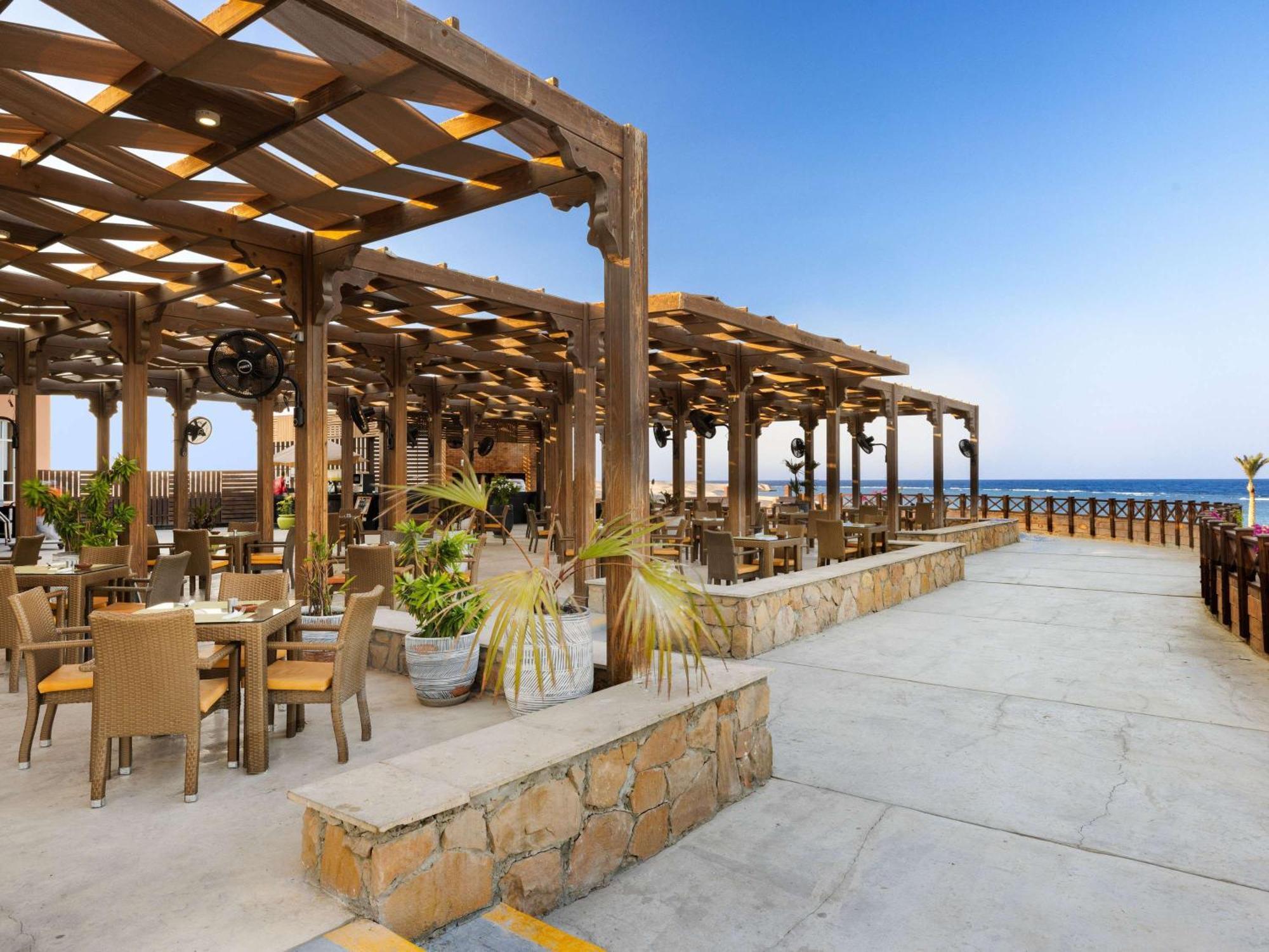 Novotel Marsa Alam Beach Resort El Qoseir Exterior foto