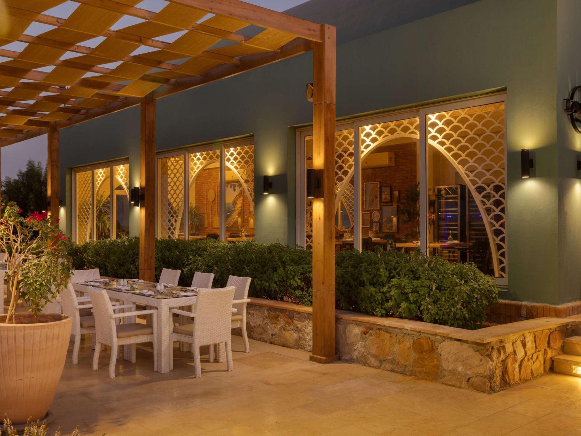 Novotel Marsa Alam Beach Resort El Qoseir Exterior foto