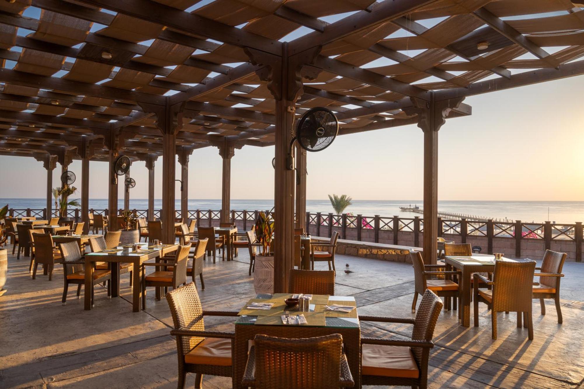 Novotel Marsa Alam Beach Resort El Qoseir Exterior foto